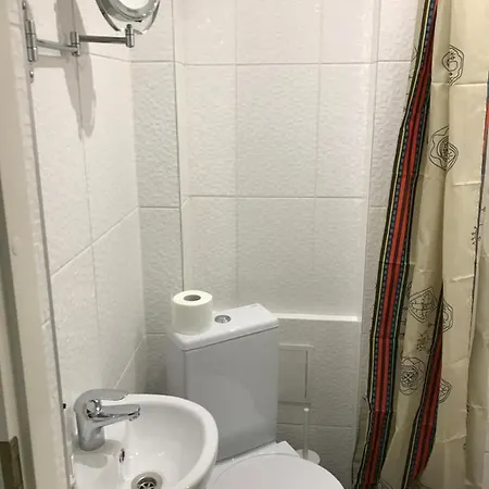 Uus Ja Hubane Korter Kristiines דירה טאלין